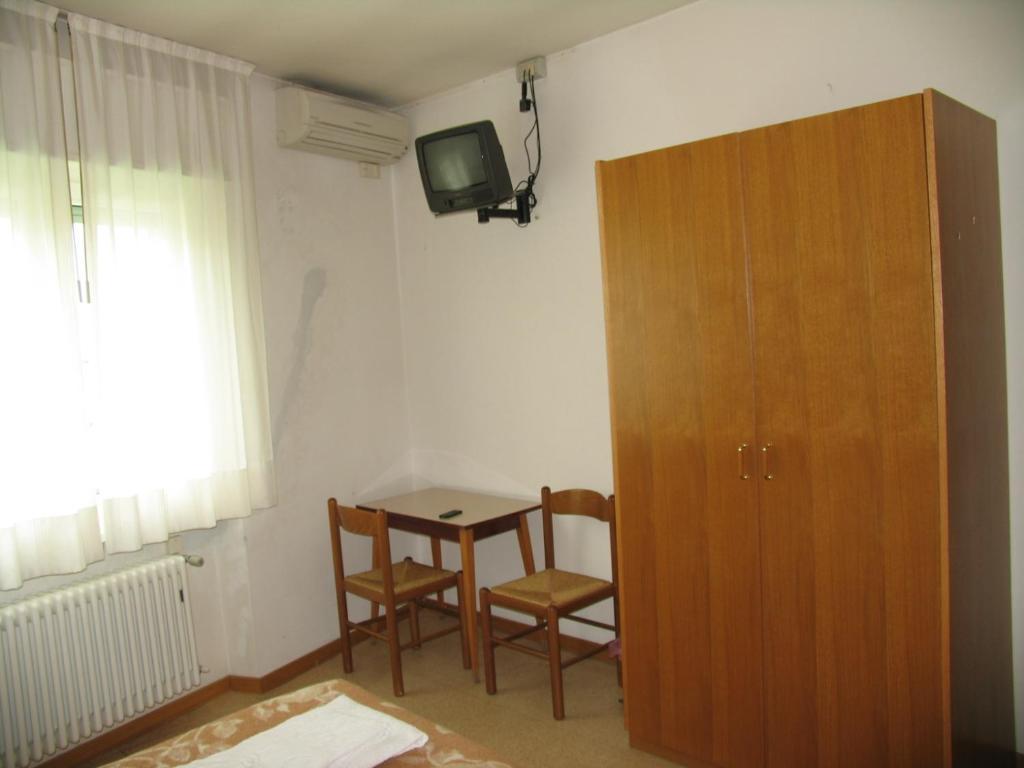 Hotel Oasi Trento Exterior photo